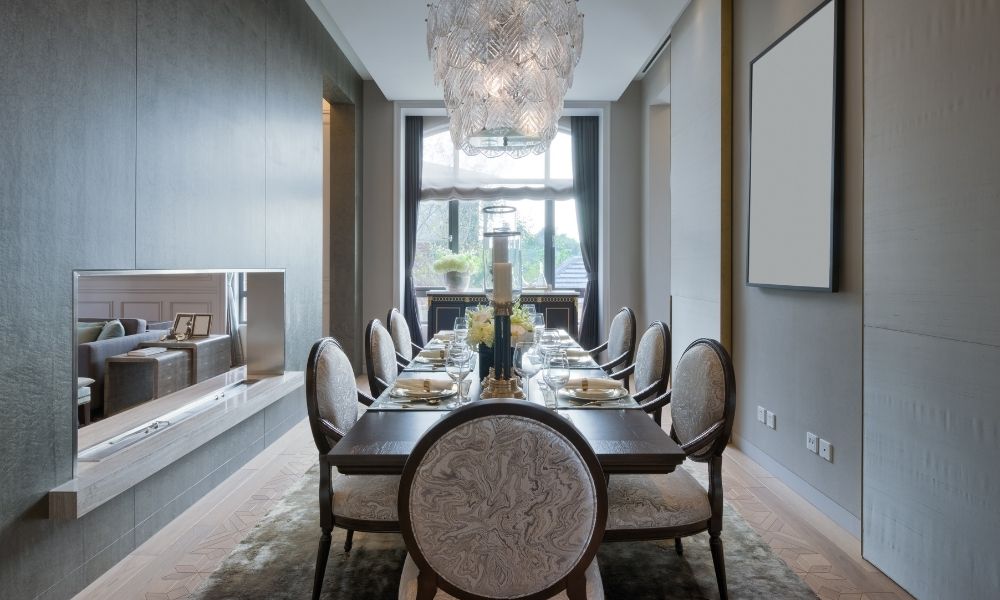 Choosing the Right-Sized Furniture for Your Dining Room