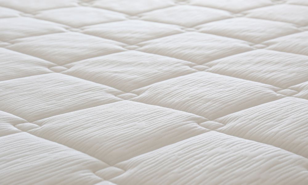 Which Is Best for You: Memory Foam vs. Spring Mattresses